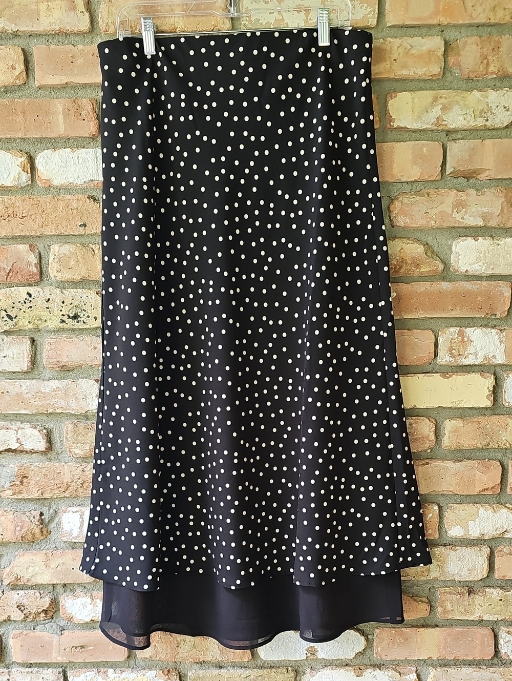 LOFT Dotted Layered Pull On Midi Skirt - Picture 5 of 9